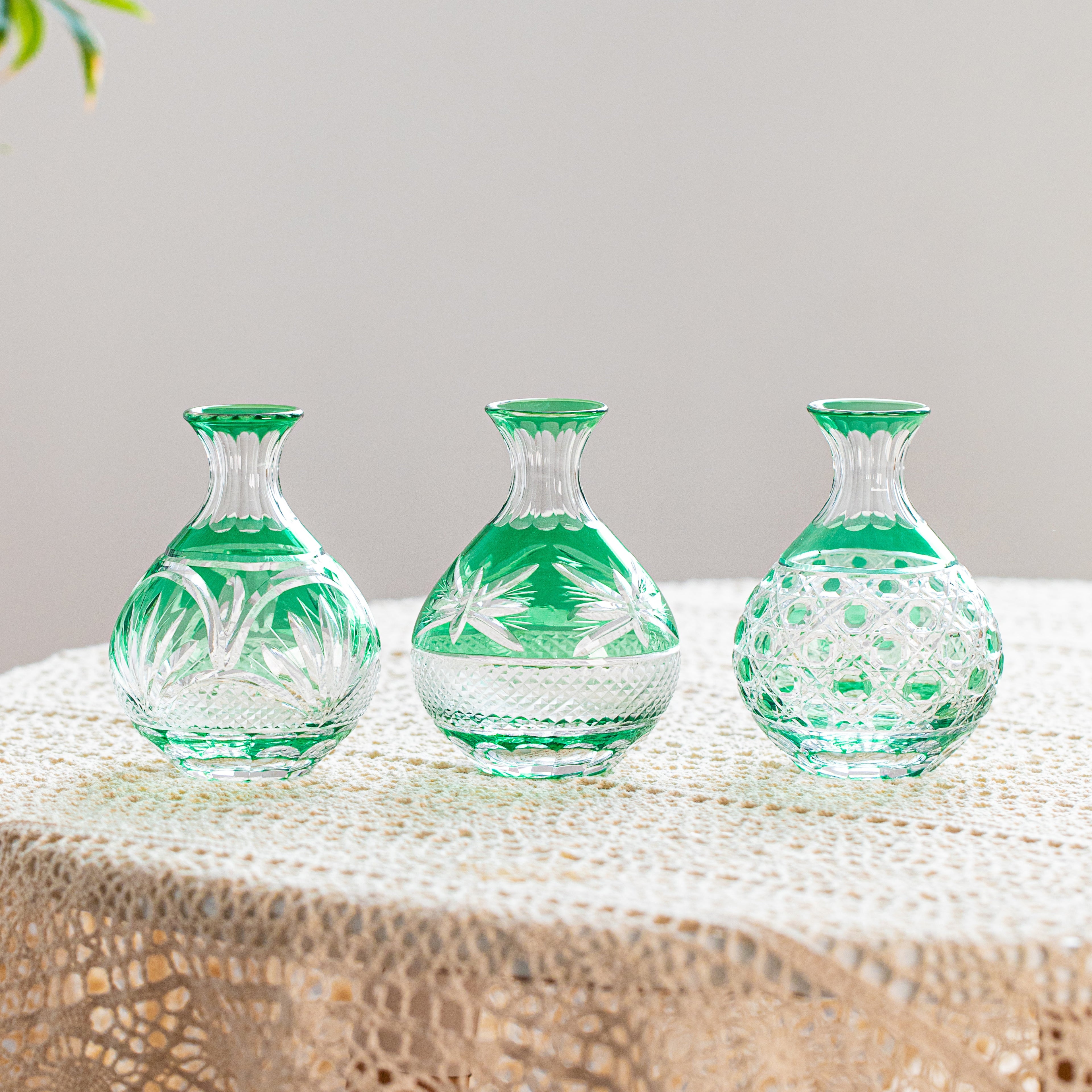 Sake Flagon Midoriha Collection | Edo Kiriko Hand-Cut Emerald Green Crystal Japanese Carafe