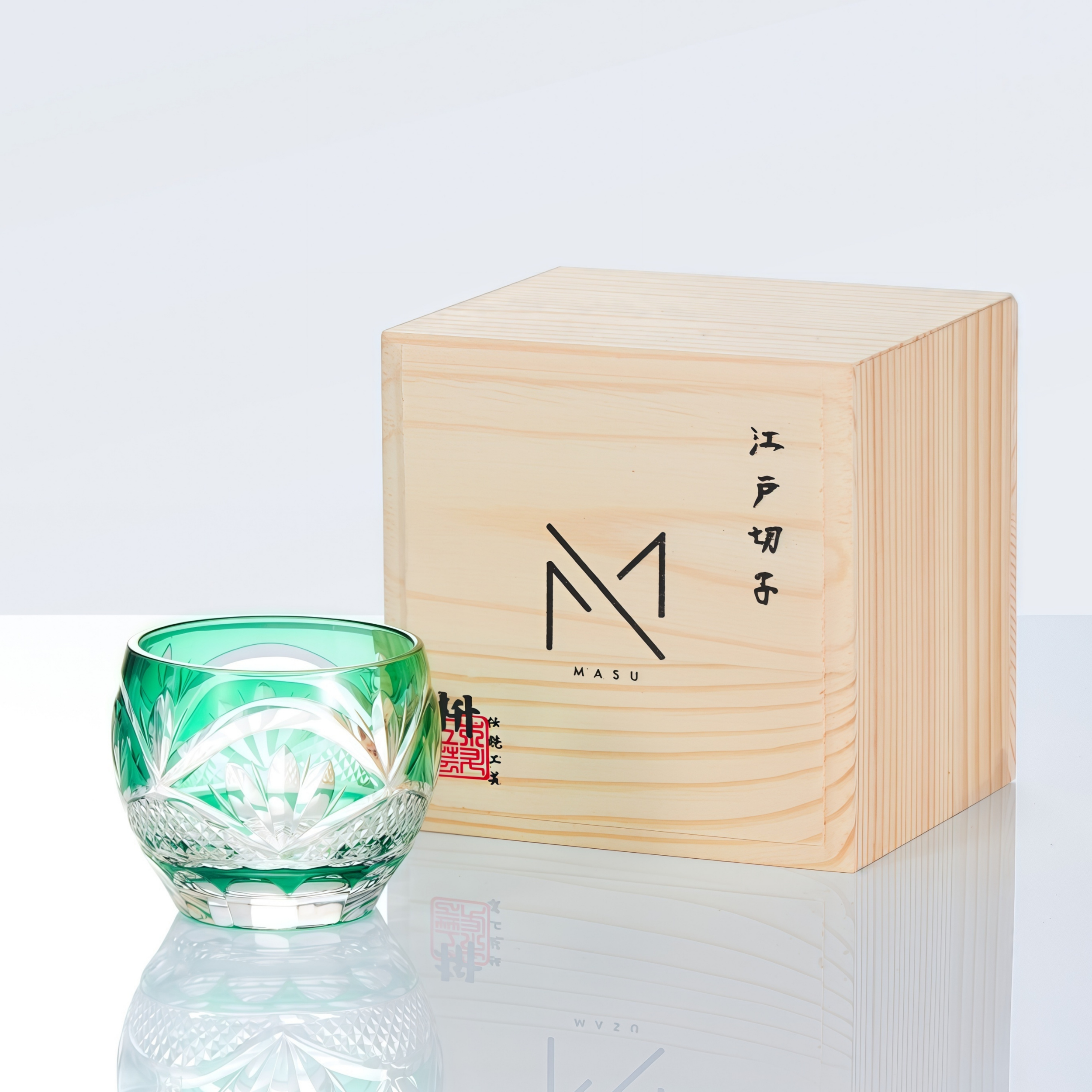 Sake Cup Guinomi Midoriha Collection | Edo Kiriko Hand-Cut Crystal Green & Red Japanese Glass