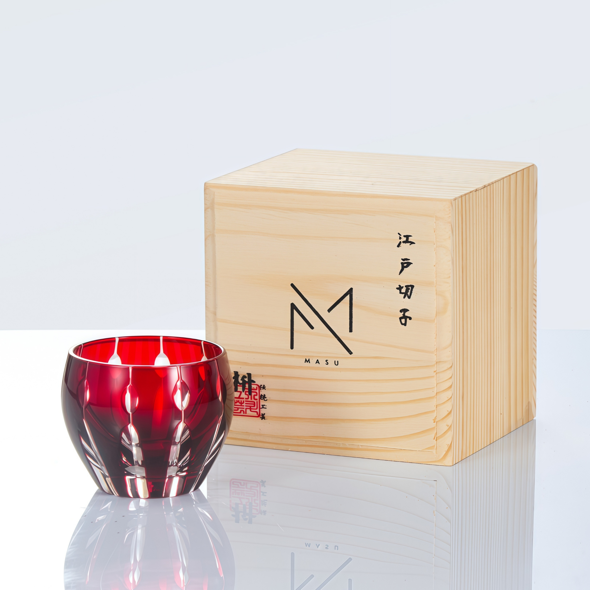 Sake Cup Guinomi Midoriha Collection | Edo Kiriko Hand-Cut Crystal Green & Red Japanese Glass