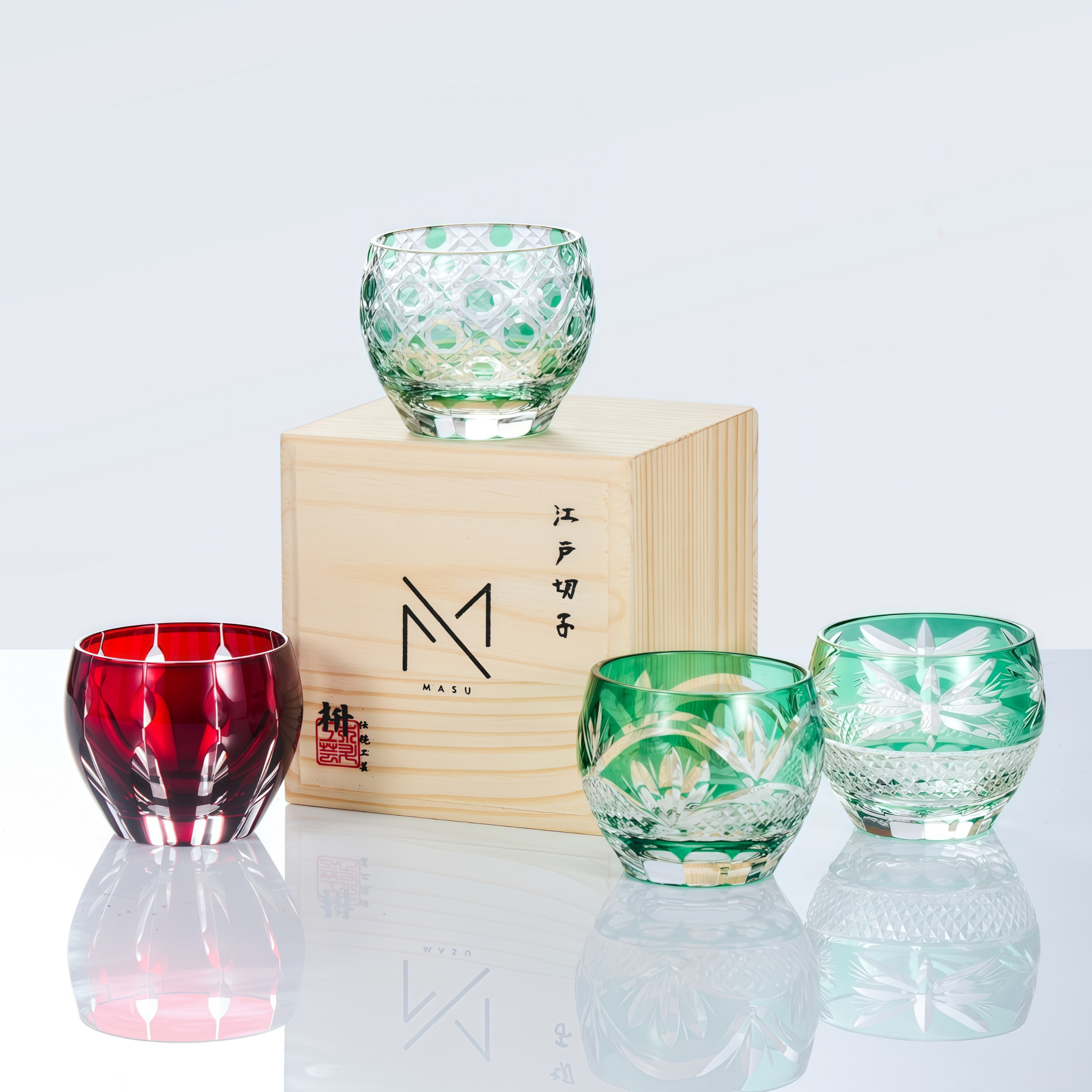 Sake Cup Guinomi Midoriha Collection | Edo Kiriko Hand-Cut Crystal Green & Red Japanese Glass