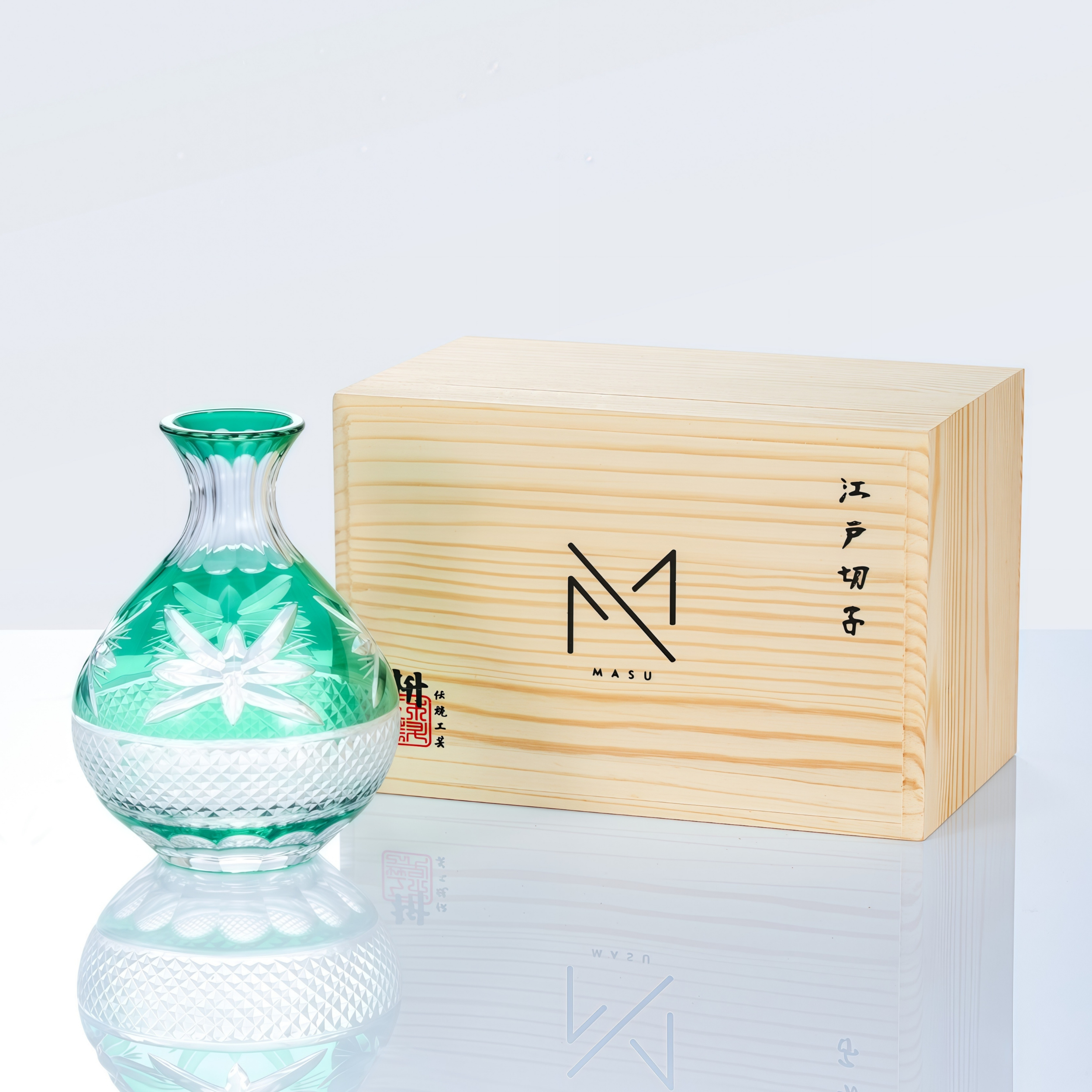 Sake Flagon Midoriha Collection | Edo Kiriko Hand-Cut Emerald Green Crystal Japanese Carafe