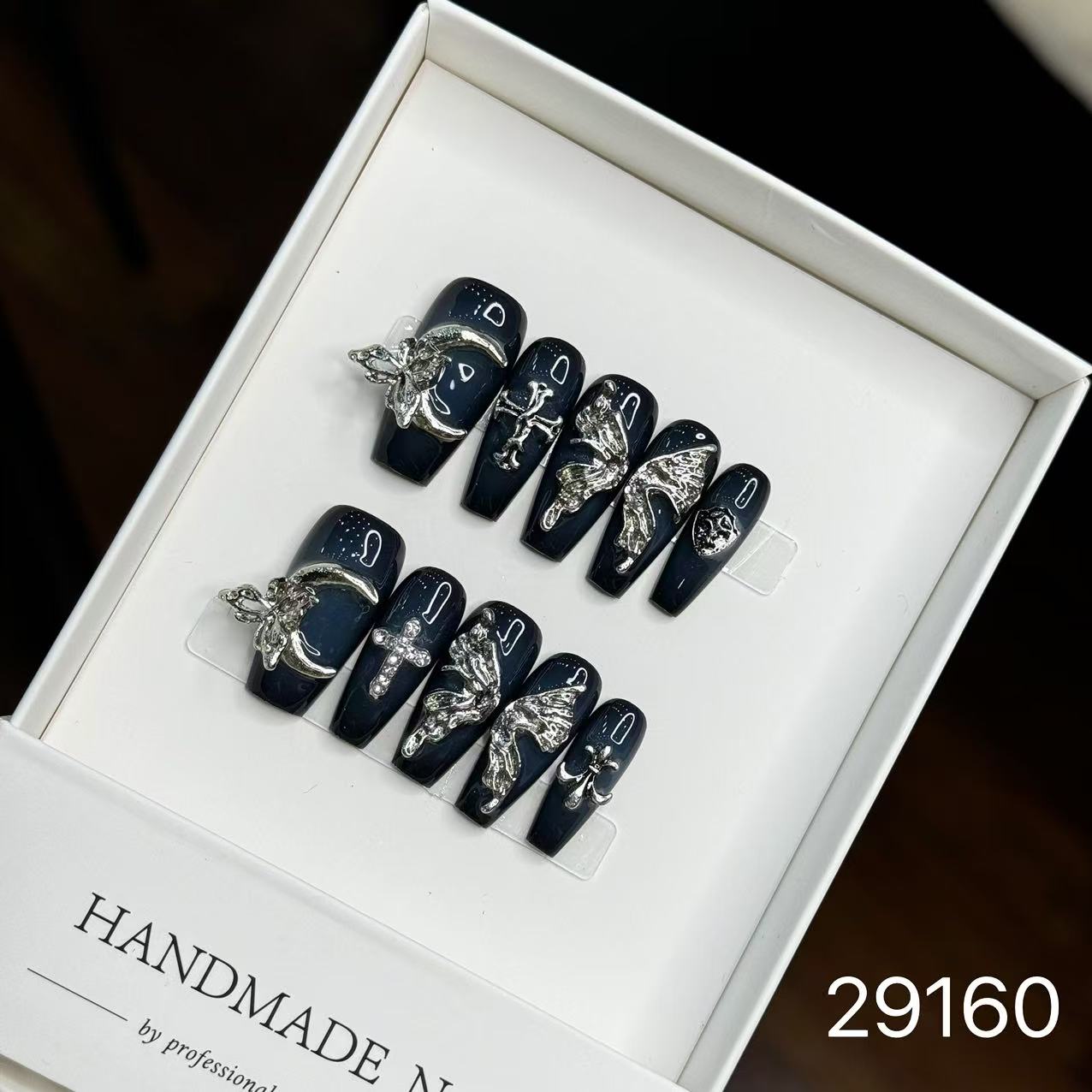 29160 "Majestic Moonlight"