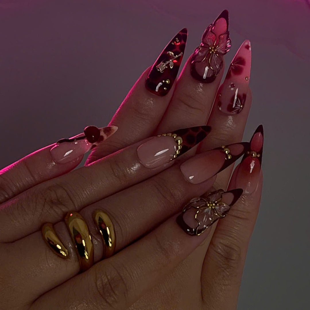 LN001 Scarlet Reverie