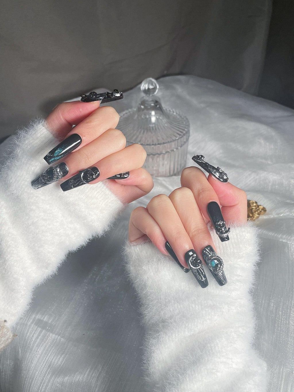 3247 Enchanted Ebony