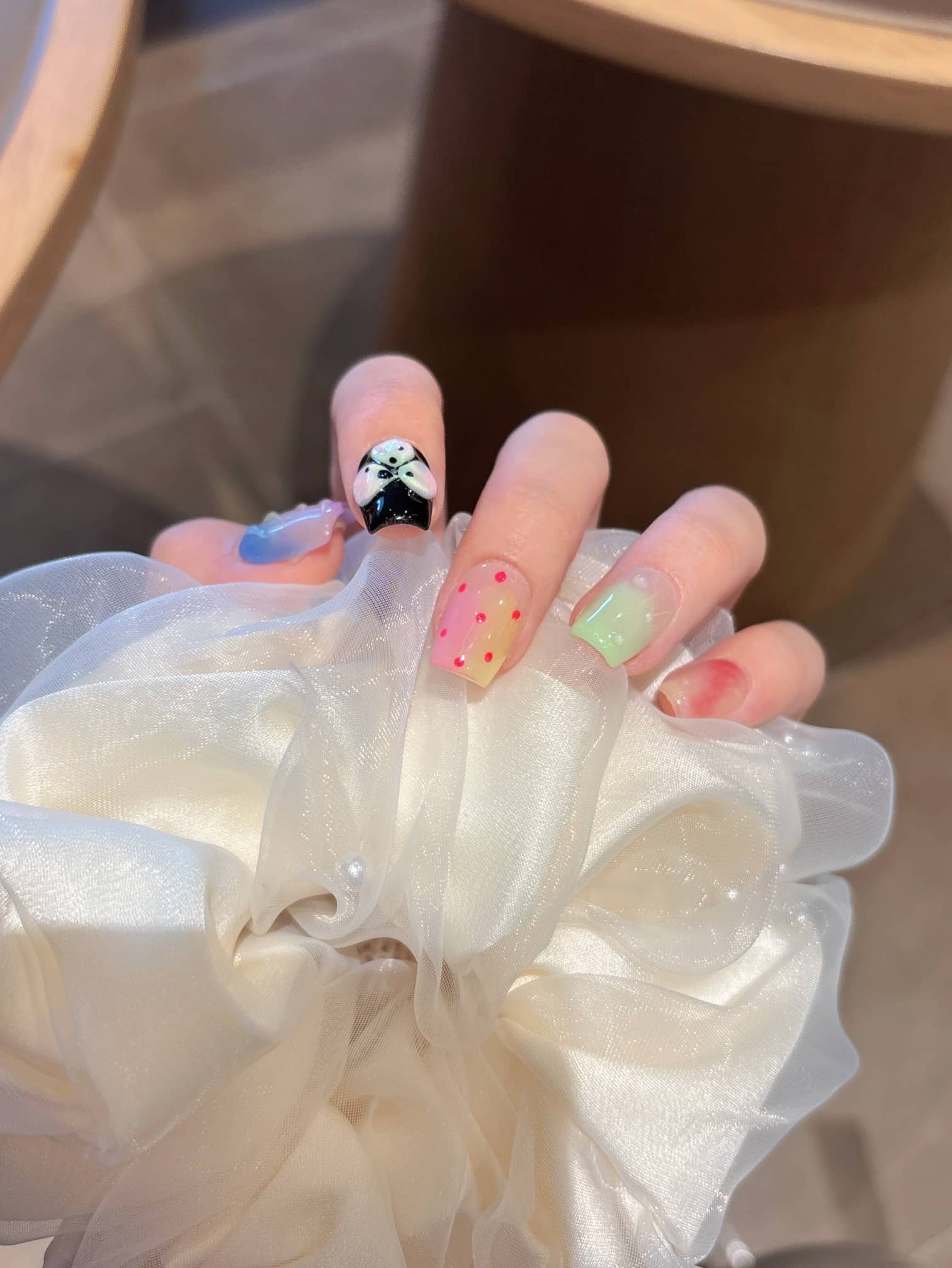 241470 Ephemeral Gleanings